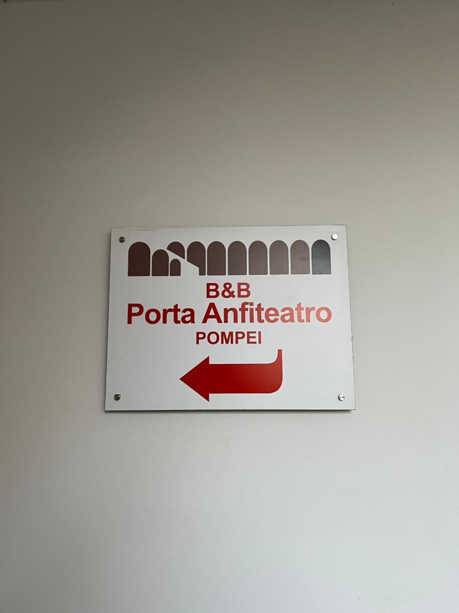 Porta Anfiteatro Pompei Hotel Екстериор снимка