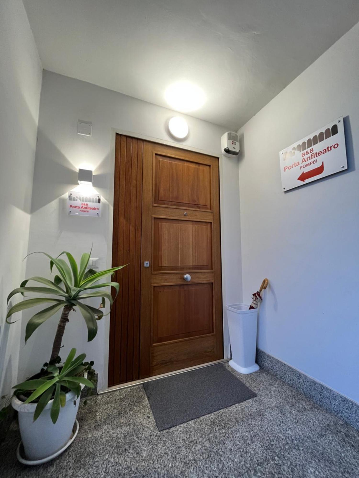 Porta Anfiteatro Pompei Hotel Екстериор снимка